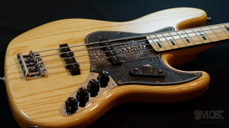 Pickgurad Fender jazz bass cuir et bronze 03
